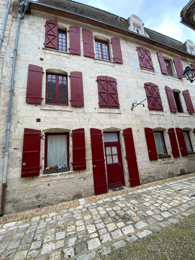 La Renaissance Apartment Perigueux Exterior photo